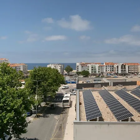 Blissful Beach Getaway Nazare Exterior photo